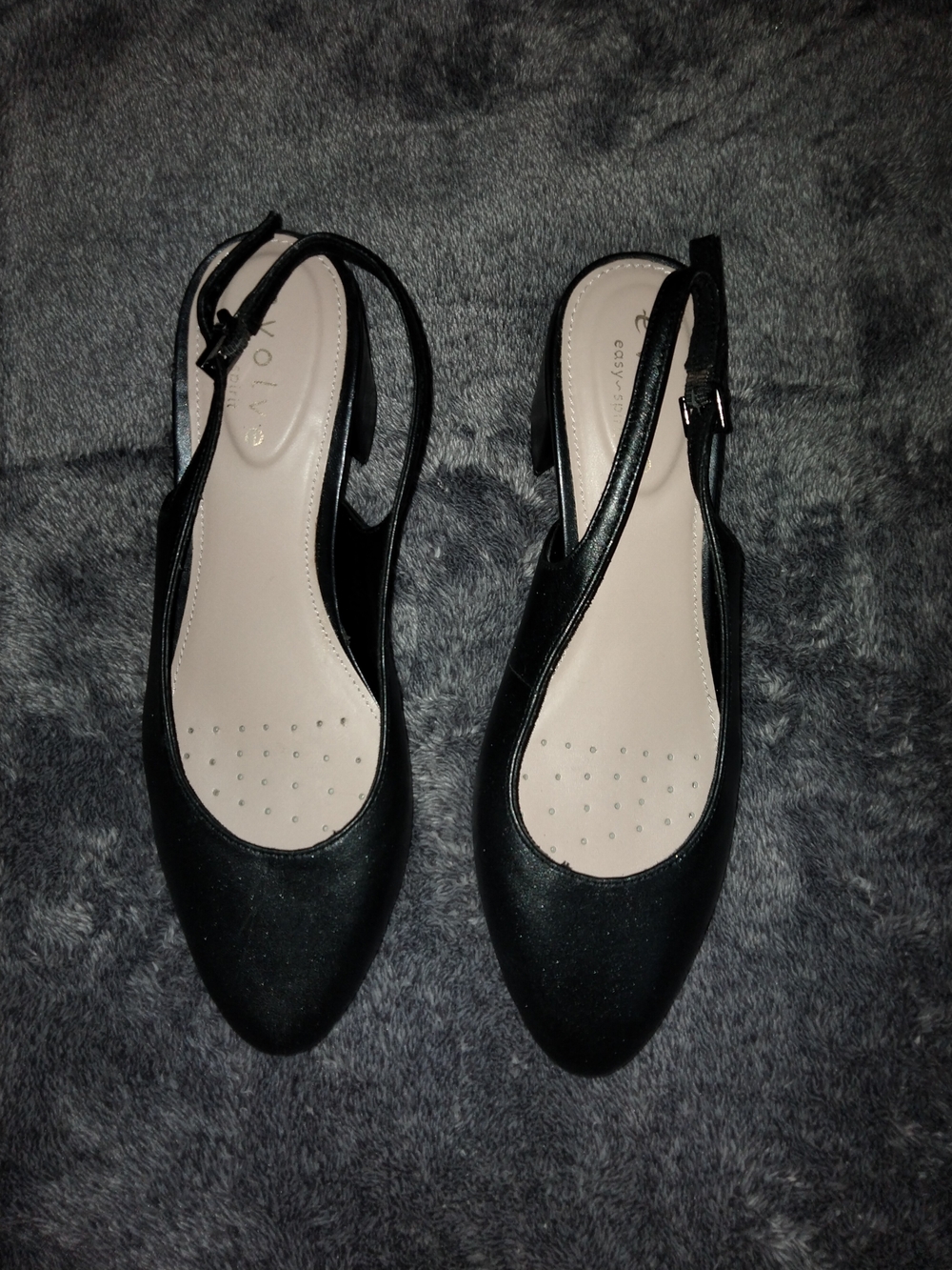 Evolve Black Heels 7W